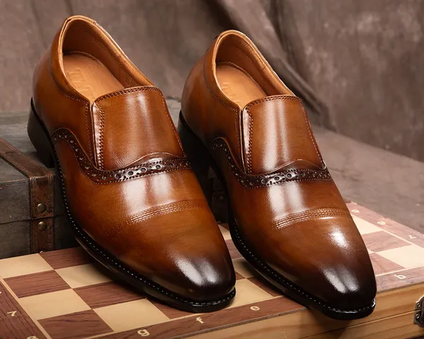 GIÀY TĂNG CHIỀU CAO NAM A211 NÂU BÒ CAO 6CM