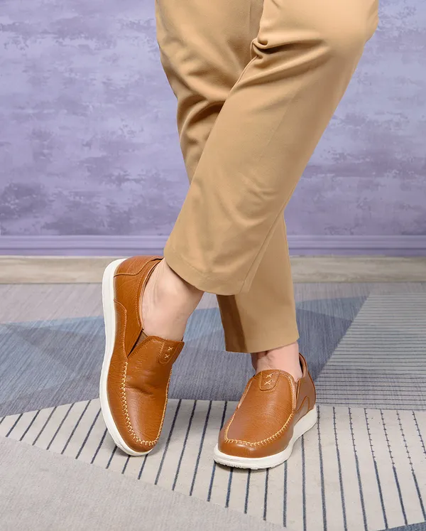 GIÀY ĐỘN NAM SIÊU NHẸ T164 NÂU BÒ SẦN CAO 5CM
