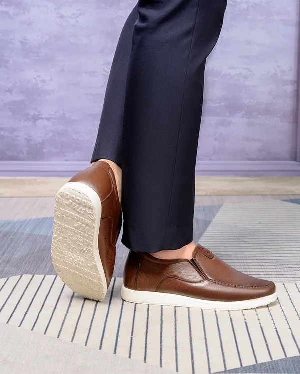 GIÀY CAO NAM T164 NÂU TỐI SẦN CAO 5CM