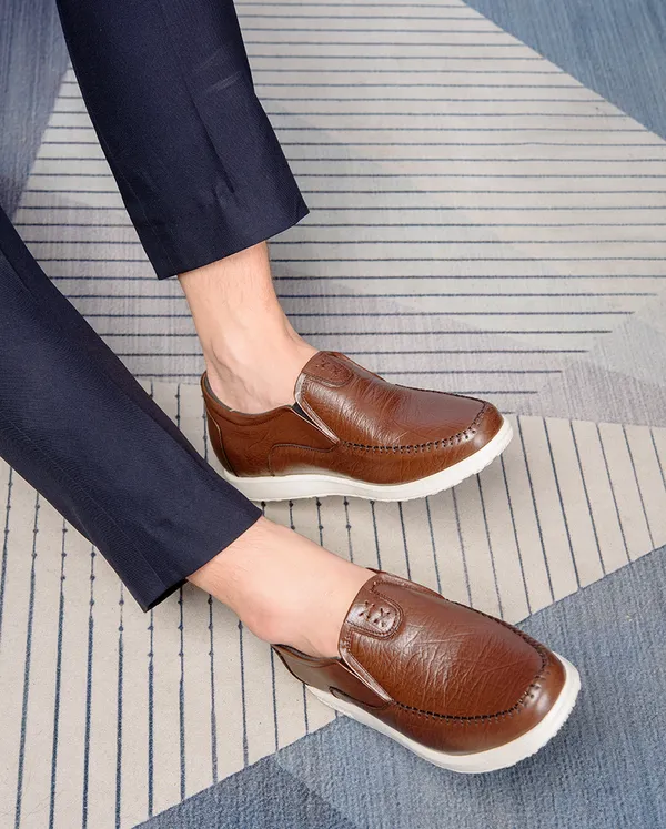 GIÀY CAO NAM T164 NÂU TỐI SẦN CAO 5CM