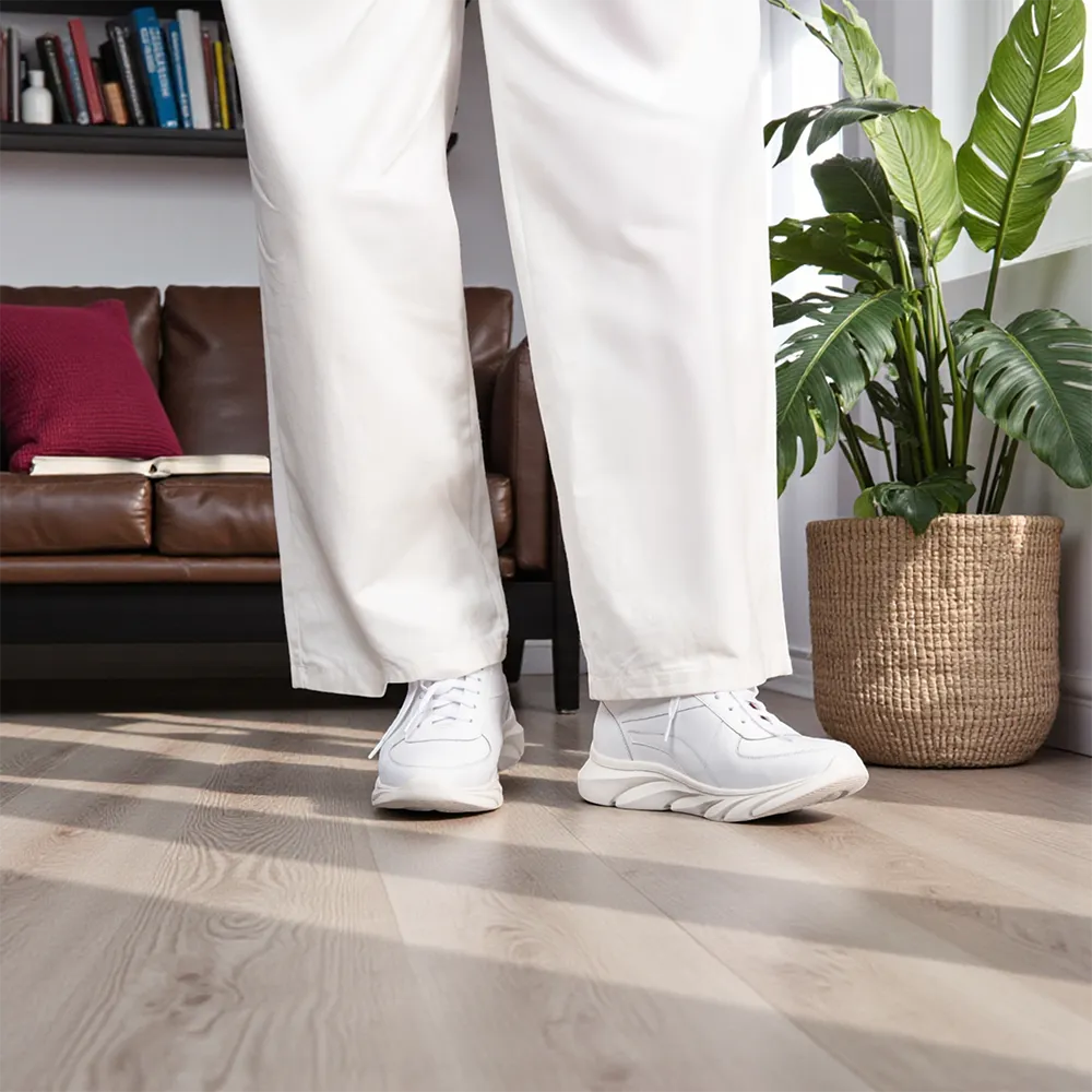 GIÀY ĐẾ CAO NAM SIÊU NHẸ T228 TRẮNG CAO 6CM