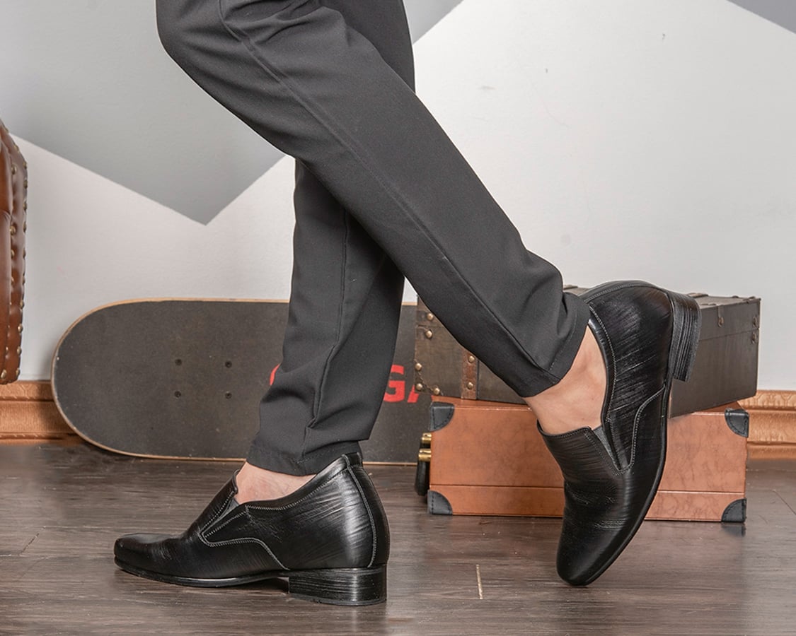 GIÀY TĂNG CHIỀU CAO NAM S970 ĐEN SỌC CAO 8CM