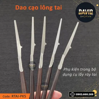 Dao cạo lông tai trong bộ dụng cụ lấy ráy tai