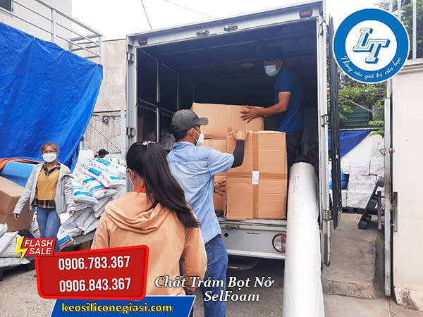 Lê Thanh cung cấp keo bọt nở dạng vòi xịt đóng nắp giá cực sốc Lê Thanh cung cấp keo bọt nở dạng vòi xịt đóng nắp giá cực sốc