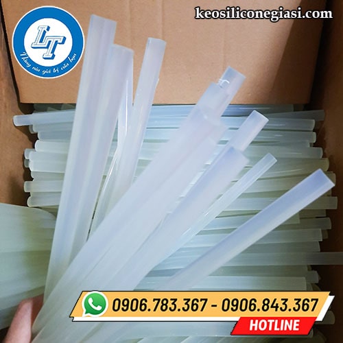 Keo nến giá sỉ - dính vào quần áo và cách xử lý Keo nến giá sỉ - dính vào quần áo và cách xử lý