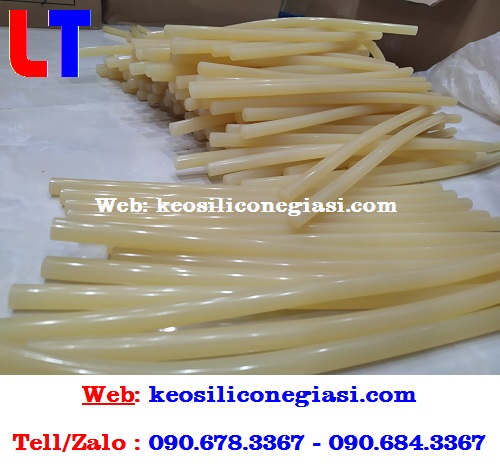 keo nến vàng nhạt