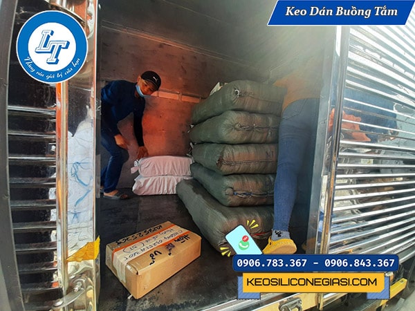 áp dụng keo Ultrasil A-22 Acrylic trám khung cửa sổ, bồn rửa hiệu quả áp dụng keo Ultrasil A-22 Acrylic trám khung cửa sổ, bồn rửa hiệu quả