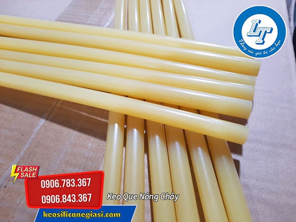Nên chọn loại keo nến (keo que) nào siêu dính, nóng chảy khi nhiệt độ cao Nên chọn loại keo nến (keo que) nào siêu dính, nóng chảy khi nhiệt độ cao