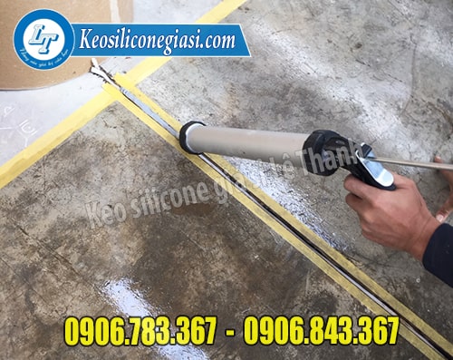 Keo sikaflex construction AP trám khe