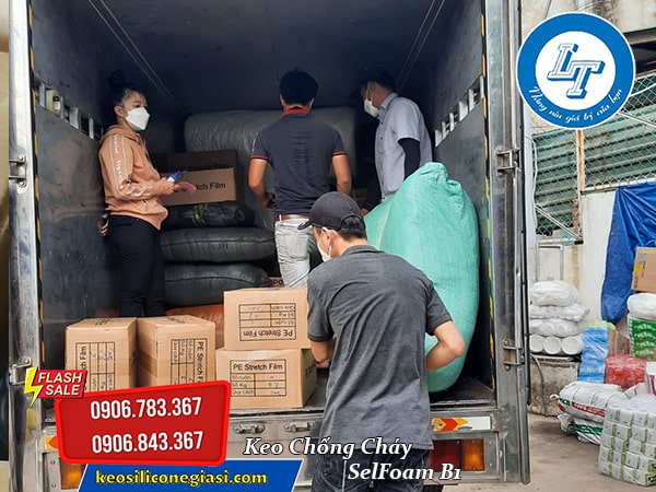 bọt xốp nở chống cháy nhập khẩu cách âm, cách nhiệt hiệu quả bọt xốp nở chống cháy nhập khẩu cách âm, cách nhiệt hiệu quả