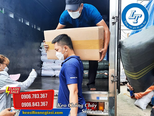 bọt xốp nở chống cháy nhập khẩu cách âm, cách nhiệt hiệu quả bọt xốp nở chống cháy nhập khẩu cách âm, cách nhiệt hiệu quả