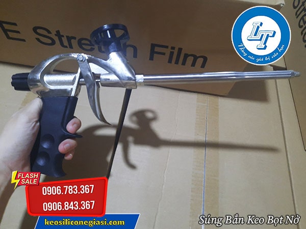 sử dụng súng bắn keo bọt nở cán đen thân inox có khó không? Mua ở đâu sử dụng súng bắn keo bọt nở cán đen thân inox có khó không? Mua ở đâu