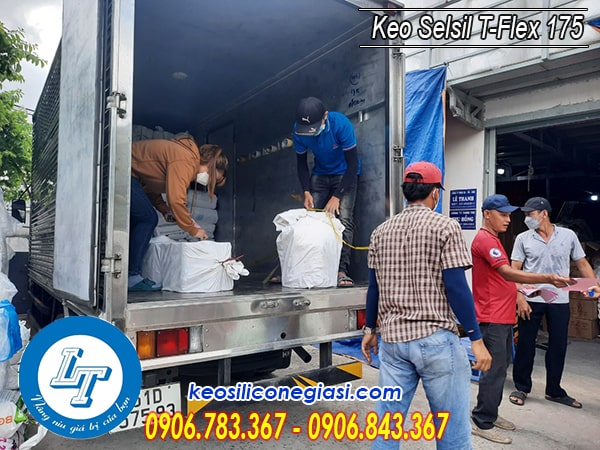 Chống thấm chống dột hiệu quả từ chất keo Silicone Selsil T-flex 175 Chống thấm chống dột hiệu quả từ chất keo Silicone Selsil T-flex 175