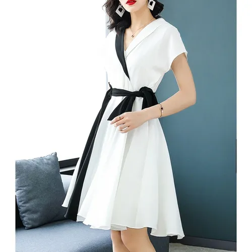 CẦM MÀU VẢI THỜI TRANG