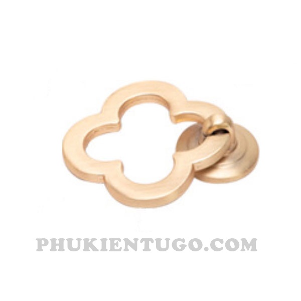 Tay nắm tủ nội thất hình hoa mạ vàng Tay nắm tủ nội thất hình hoa mạ vàng