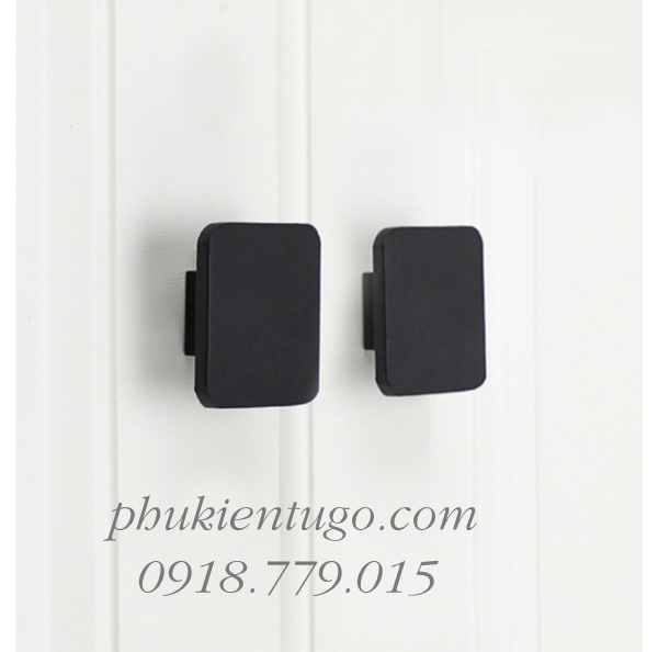 Tay cầm cửa gỗ vuông màu đen Tay cầm cửa gỗ vuông màu đen