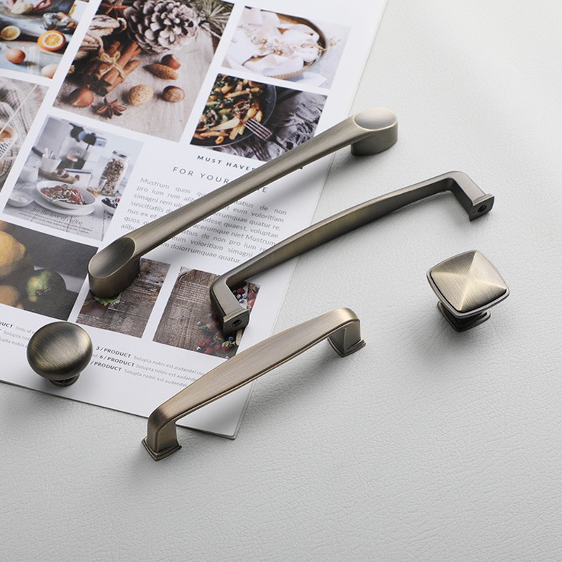 Tay nắm màu cổ 6068R-96mm Tay nắm màu cổ 6068R-96mm