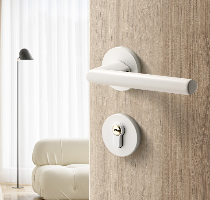 Khóa tay gạt màu trắng ML Q79 cao cấp Khóa tay gạt màu trắng ML Q79 cao cấp