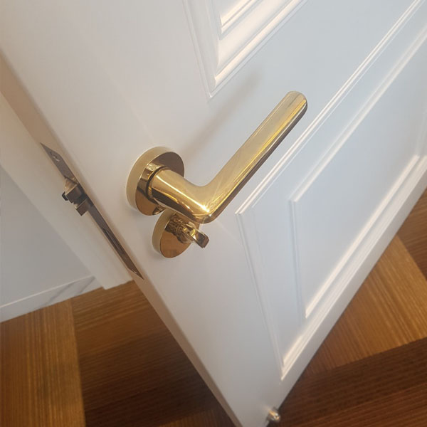 khóa tay gạt phân thể khóa tay gạt phân thể