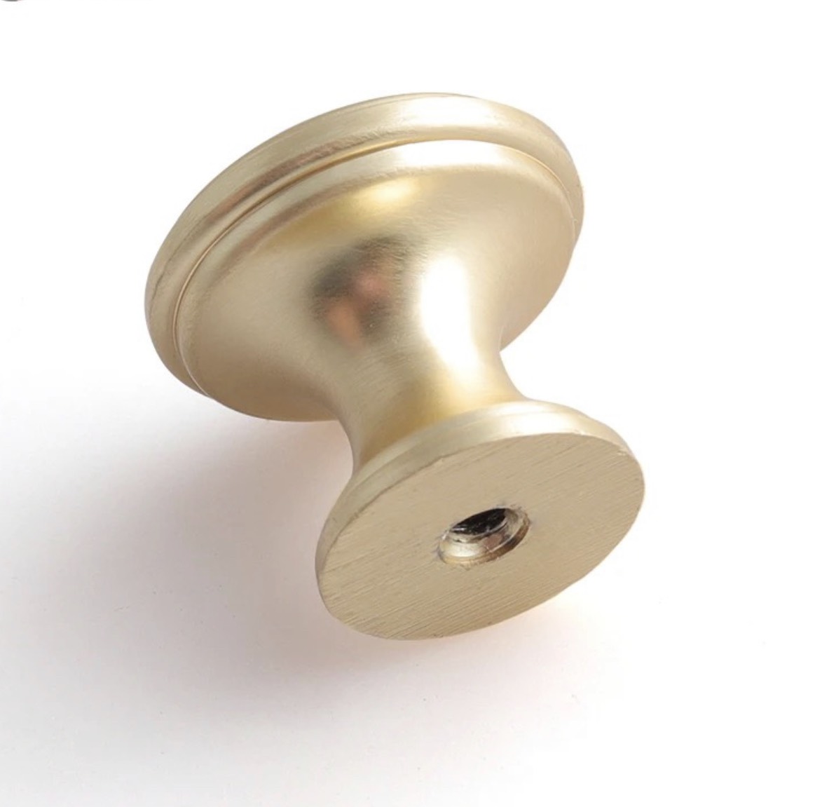 Tay nắm cửa gỗ tròn màu vàng gold mờ TN3576 Tay nắm cửa gỗ tròn màu vàng gold mờ TN3576