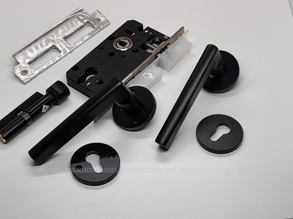 trọn bộ khóa cửa tay gạt màu đen phòng ngủ