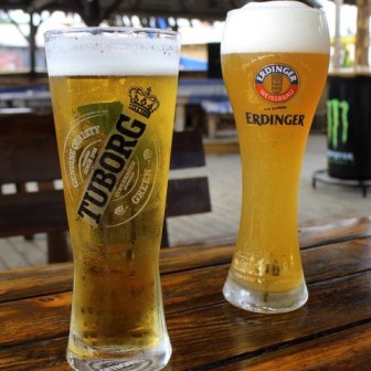 Bộ ly thủy tinh uống bia cao cấp in logo Bộ ly thủy tinh uống bia cao cấp in logo