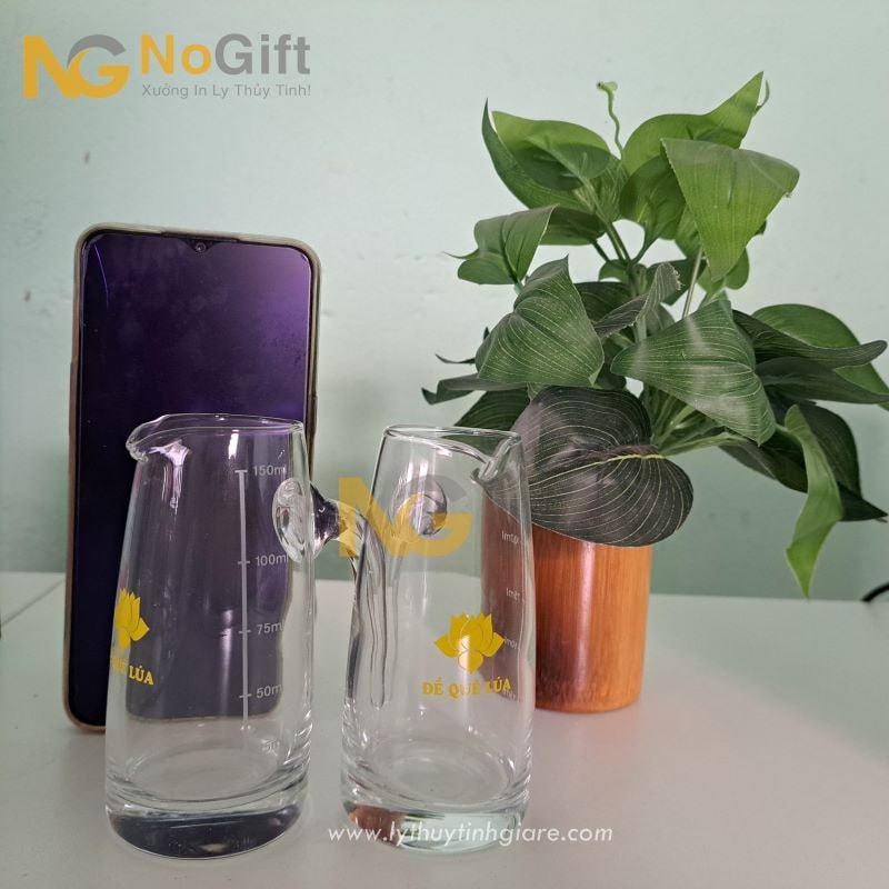 In logo ly thủy tinh In logo ly thủy tinh