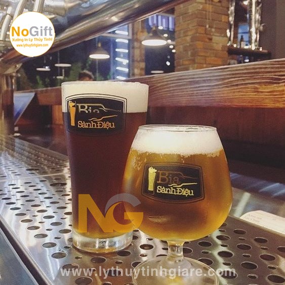 Ly bia nhỏ xíu Ly bia nhỏ xíu