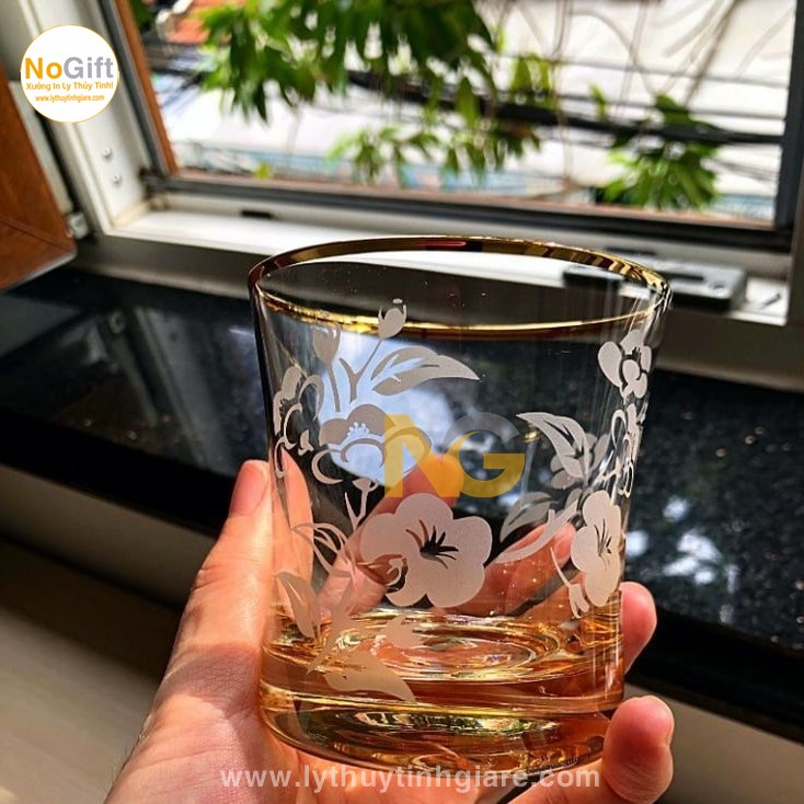 Ly bia pha lê Ly bia pha lê