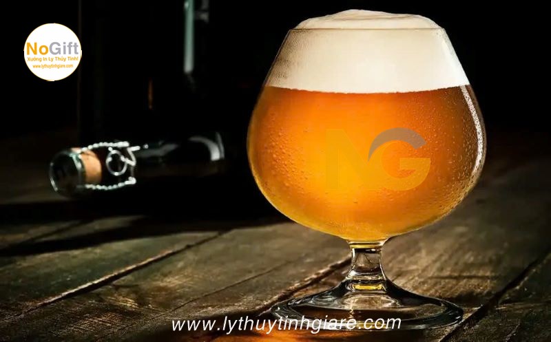 Ly bia siêu to Ly bia siêu to