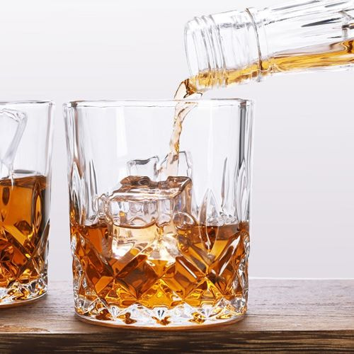 ly thủy tinh uống rượu mạnh whisky ly thủy tinh uống rượu mạnh whisky