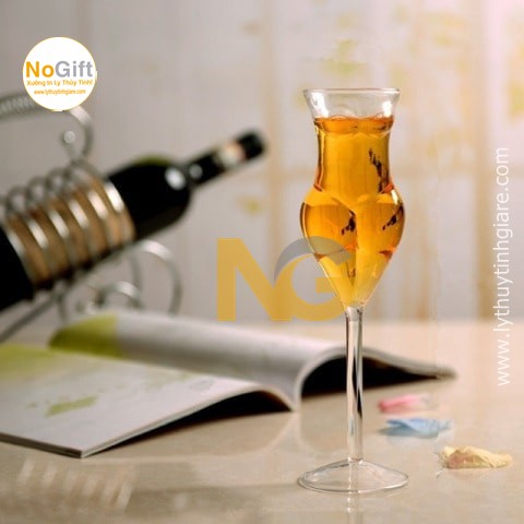 Ly uống bia độc lạ Ly uống bia độc lạ