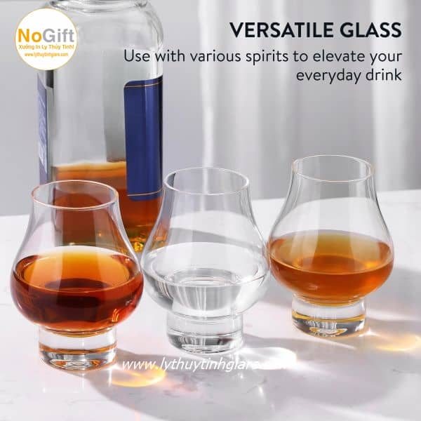 ly rượu nhỏ ly rượu nhỏ