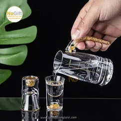 Bình rót rượu thủy tinh 100ml in chia vạch viền vàng cao cấp
