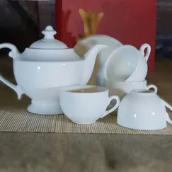 Bộ ấm trà quốc hội in logo