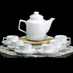 Ấm trà sứ trắng dáng minh long viền chỉ