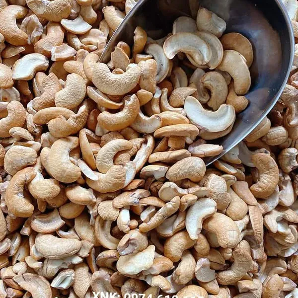 Hạt điều rang muối, bể sạch lụa thơm ngon tiện lợi.