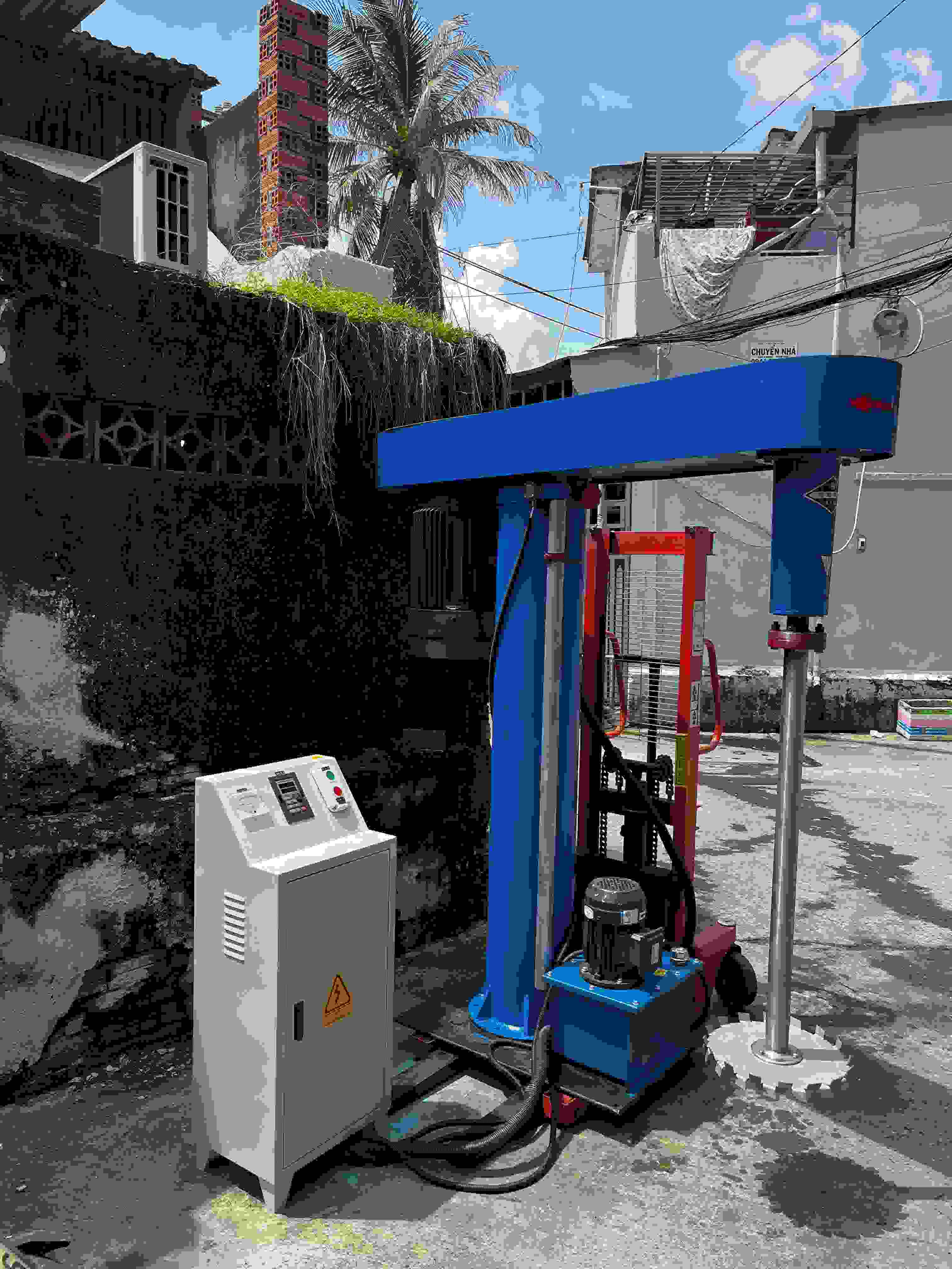 may khuay tron cong nghiep