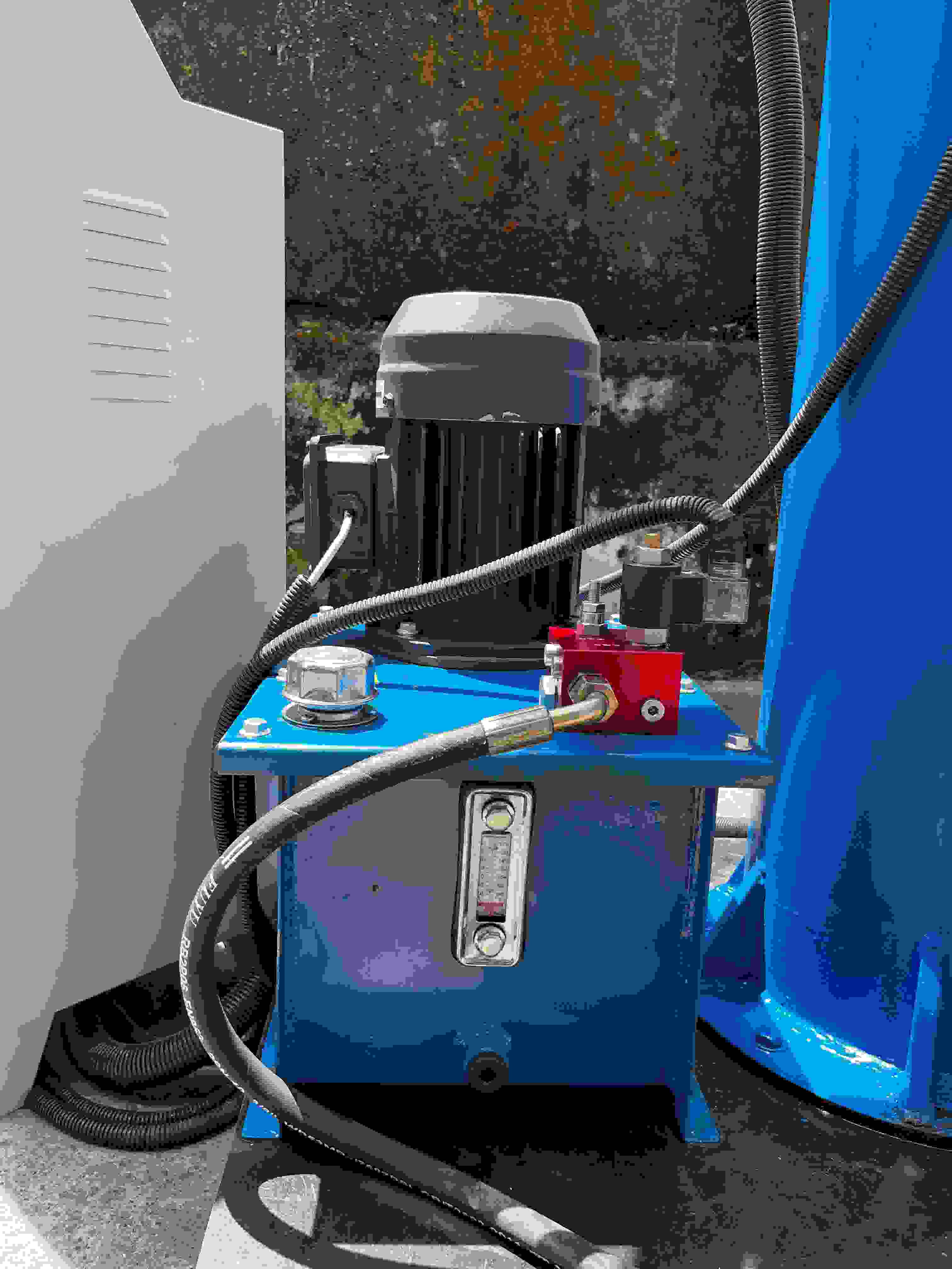 may khuay cong nghiep song toan