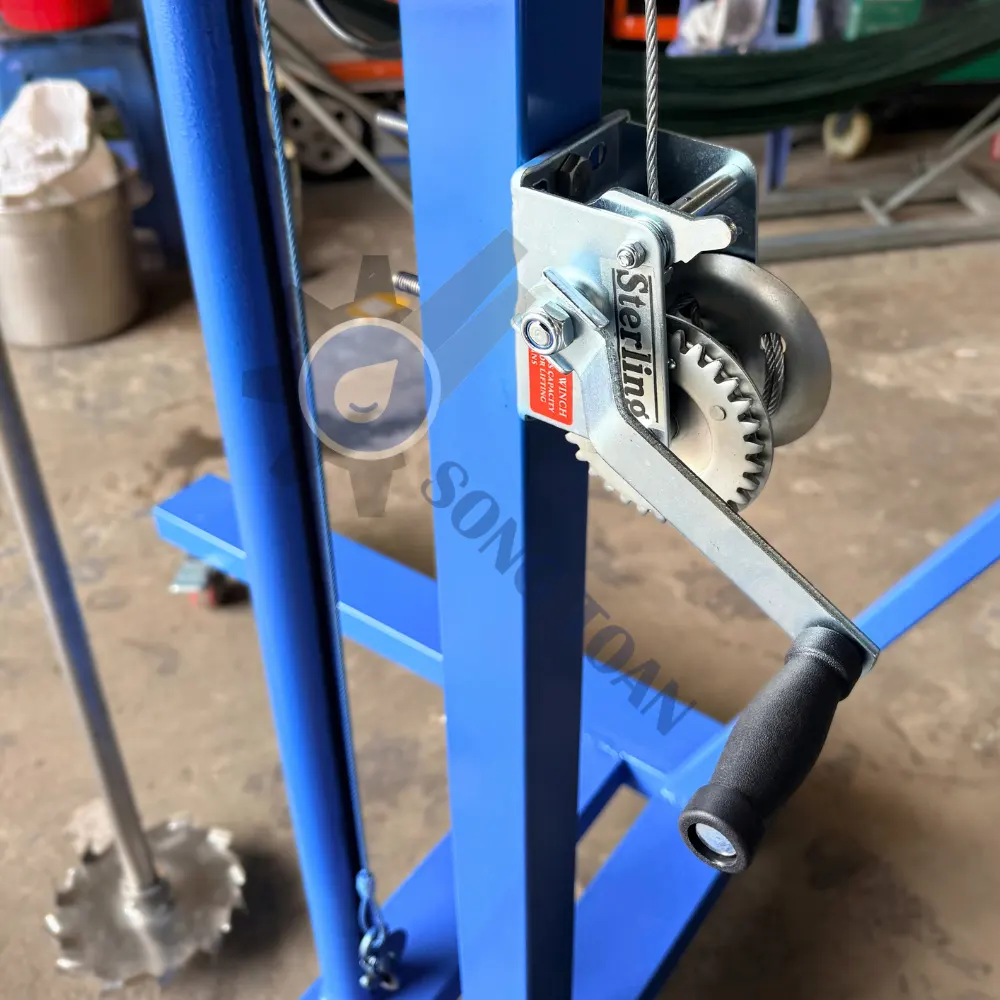 máy khuấy 3HP nâng hạ ròng rọc