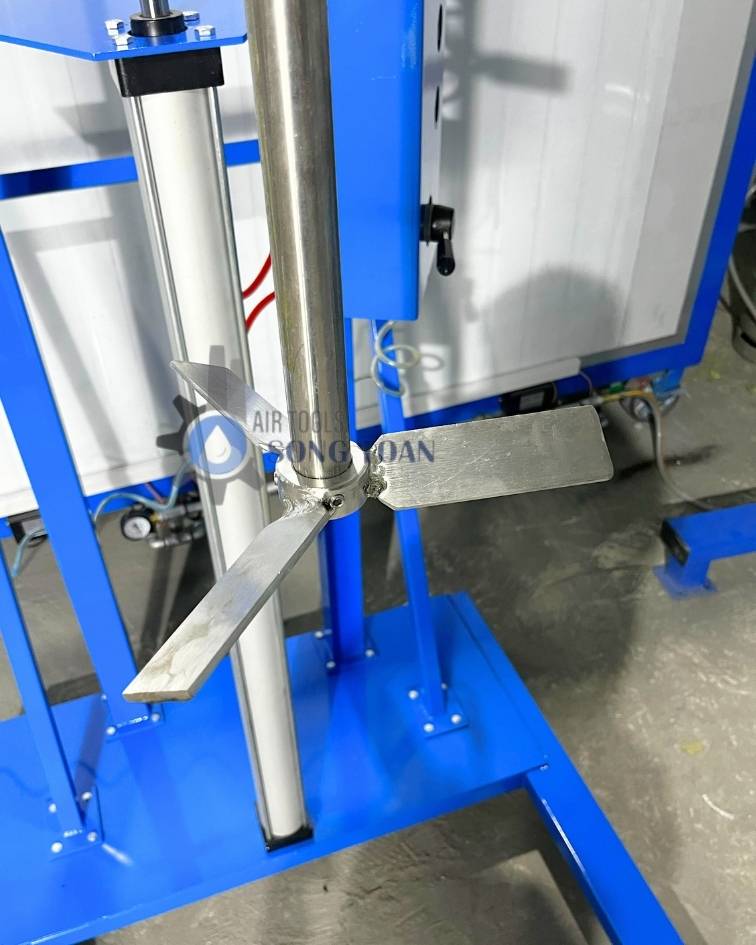 MÁY KHUẤY HÓA CHẤT CHO THÙNG PHUY 200L