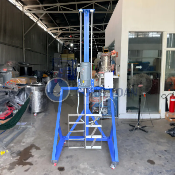 MÁY KHUẤY HÓA CHẤT 3HP THÙNG 200 LÍT GIẢM TỐC 