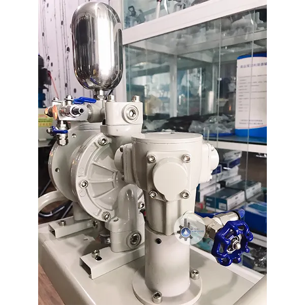 Máy Khuấy Sơn 20 Lít Kết Hợp Máy Bơm Màng Sơn