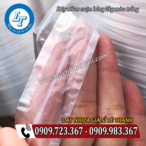 dây nilon cuộn bóng loại 2 kg màu trắng siêu mỏng dây nilon cuộn bóng loại 2 kg màu trắng siêu mỏng