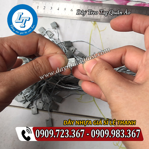 dây treo tag quần áo dễ thao tác dây treo tag quần áo dễ thao tác