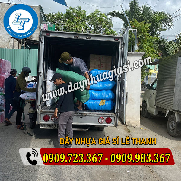 DÂY TREO NHÃN MÁC, THẺ BÀI NHỰA BÁN SỈ THEO HỘP giao hàng tại Lê Thanh