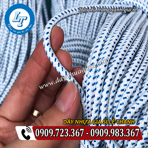 sợi dây dù trắng xanh mềm nhưng rất chắc sợi dây dù trắng xanh mềm nhưng rất chắc
