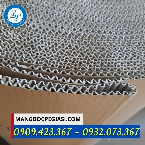 Giấy carton 2 lớp giá rẻ Giấy carton 2 lớp giá rẻ