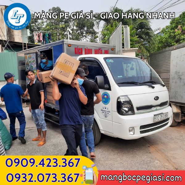 Giao màng pe giá sỉ Giao màng pe giá sỉ