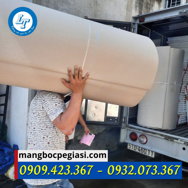 Giấy sóng carton giao hàng Giấy sóng carton hàng 2 lớp